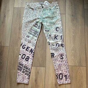 MARY KATRANTZOU NWT! Multicolor Text Print Skinny Jeans—fits like 26/28